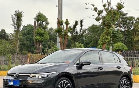 Volkswagen Golf VIII, 2021 год, 1 550 000 рублей, 1 фотография