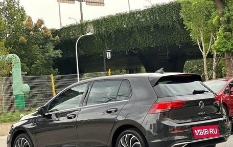 Volkswagen Golf VIII, 2021 год, 1 550 000 рублей, 3 фотография