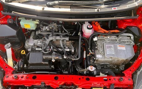 Toyota Aqua I, 2017 год, 1 350 000 рублей, 6 фотография