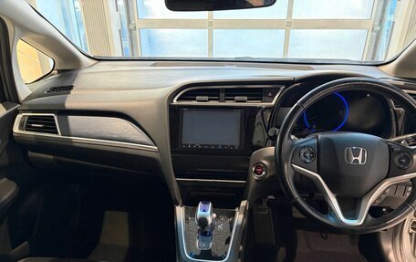 Honda Shuttle II, 2015 год, 1 099 000 рублей, 12 фотография