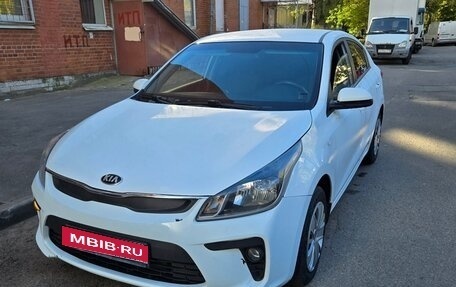 KIA Rio IV, 2019 год, 1 130 000 рублей, 1 фотография