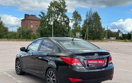 Hyundai Solaris II рестайлинг, 2015 год, 850 000 рублей, 10 фотография