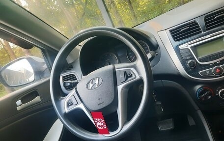 Hyundai Solaris II рестайлинг, 2011 год, 745 000 рублей, 7 фотография