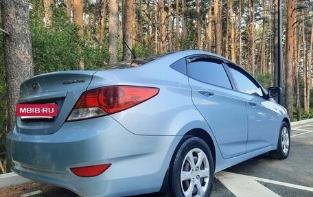 Hyundai Solaris II рестайлинг, 2011 год, 745 000 рублей, 13 фотография