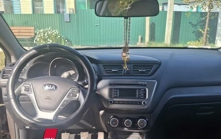 KIA Rio III рестайлинг, 2016 год, 1 050 000 рублей, 12 фотография