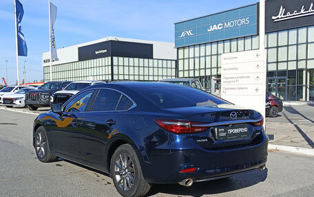 Mazda 6, 2020 год, 2 400 000 рублей, 11 фотография