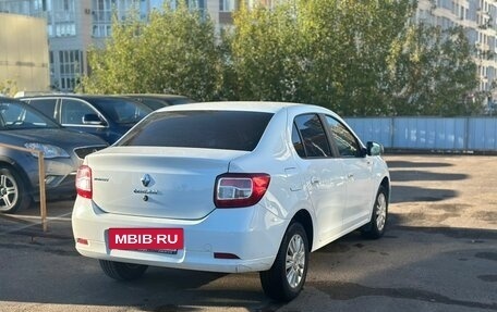 Renault Logan II, 2017 год, 859 000 рублей, 5 фотография