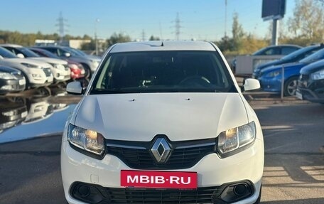 Renault Logan II, 2017 год, 859 000 рублей, 2 фотография
