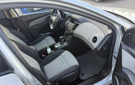 Chevrolet Cruze II, 2012 год, 550 000 рублей, 9 фотография