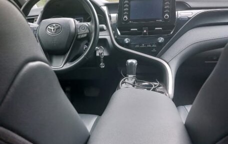Toyota Camry, 2021 год, 2 500 000 рублей, 14 фотография
