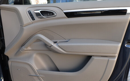 Porsche Cayenne III, 2013 год, 2 540 000 рублей, 29 фотография