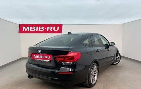 BMW 3 серия, 2019 год, 2 590 000 рублей, 2 фотография
