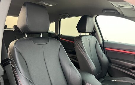 BMW 3 серия, 2019 год, 2 590 000 рублей, 15 фотография