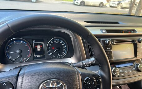 Toyota RAV4, 2015 год, 1 930 000 рублей, 1 фотография