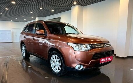 Mitsubishi Outlander III рестайлинг 3, 2012 год, 1 365 000 рублей, 1 фотография
