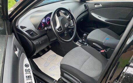 Hyundai Solaris II рестайлинг, 2014 год, 730 000 рублей, 6 фотография