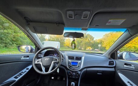 Hyundai Solaris II рестайлинг, 2012 год, 550 000 рублей, 11 фотография