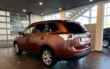 Mitsubishi Outlander III рестайлинг 3, 2012 год, 1 365 000 рублей, 5 фотография