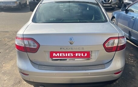 Renault Fluence I, 2012 год, 680 000 рублей, 2 фотография
