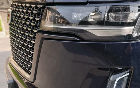 Cadillac Escalade V, 2021 год, 13 000 000 рублей, 8 фотография