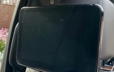 Cadillac Escalade V, 2021 год, 13 000 000 рублей, 20 фотография