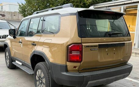 Toyota Land Cruiser Prado, 2025 год, 9 600 000 рублей, 5 фотография