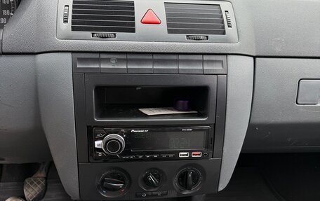 Skoda Fabia I, 2002 год, 350 000 рублей, 12 фотография