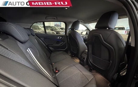 BMW 1 серия, 2022 год, 3 300 000 рублей, 14 фотография