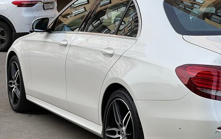 Mercedes-Benz E-Класс, 2016 год, 3 350 000 рублей, 7 фотография