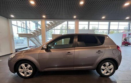 KIA cee'd I рестайлинг, 2010 год, 690 000 рублей, 6 фотография