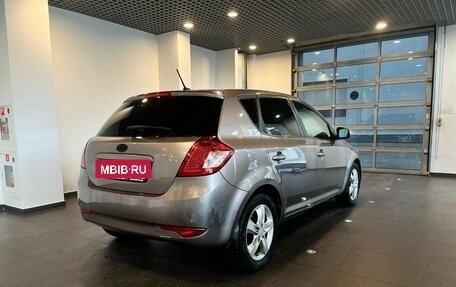 KIA cee'd I рестайлинг, 2010 год, 690 000 рублей, 3 фотография