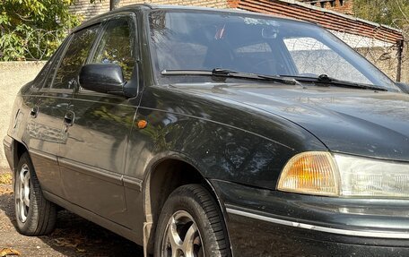 Daewoo Nexia I рестайлинг, 2003 год, 249 000 рублей, 2 фотография