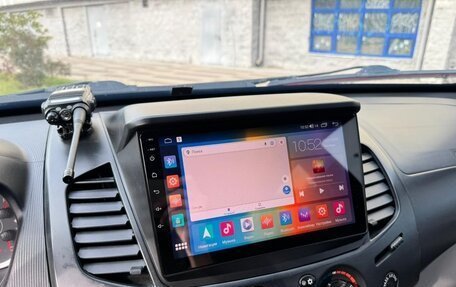 Mitsubishi L200 IV рестайлинг, 2010 год, 2 150 000 рублей, 24 фотография