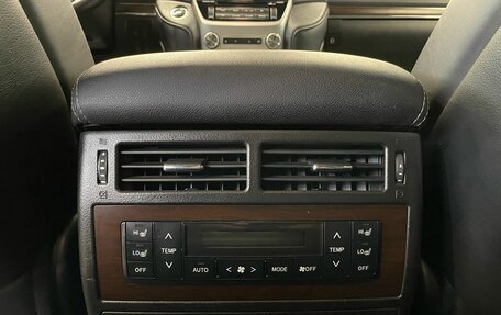 Toyota Land Cruiser 200, 2017 год, 6 599 900 рублей, 20 фотография