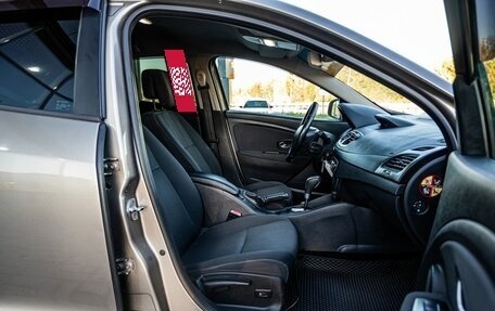 Renault Megane III, 2011 год, 650 000 рублей, 11 фотография