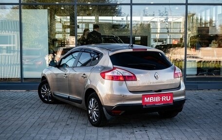 Renault Megane III, 2011 год, 650 000 рублей, 6 фотография