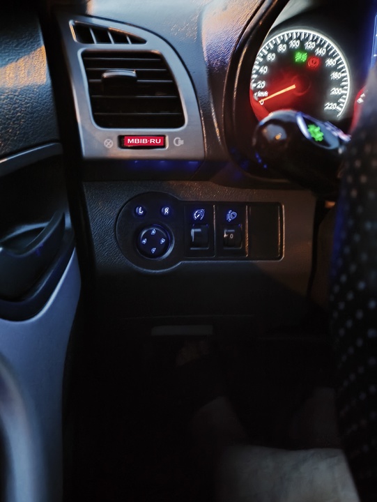 Chery Tiggo (T11) FL рестайлинг, 2015 год, 655 000 рублей, 27 фотография