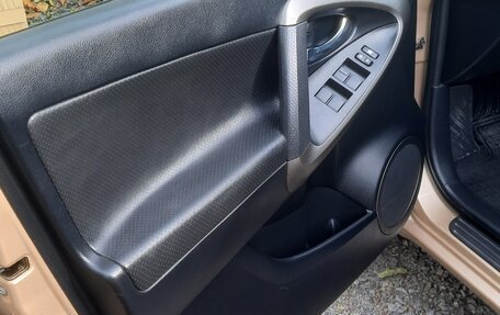 Toyota RAV4, 2010 год, 1 320 000 рублей, 26 фотография