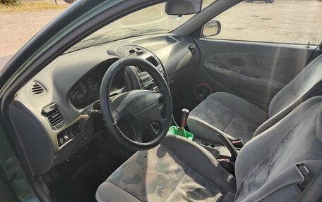 Mitsubishi Carisma I, 1997 год, 99 000 рублей, 3 фотография