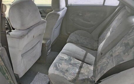 Mitsubishi Carisma I, 1997 год, 99 000 рублей, 4 фотография