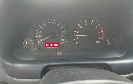 Mitsubishi Carisma I, 1997 год, 99 000 рублей, 6 фотография