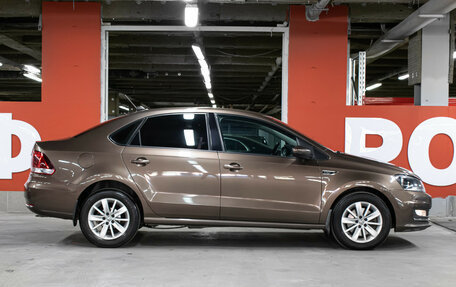 Volkswagen Polo VI (EU Market), 2017 год, 998 000 рублей, 4 фотография