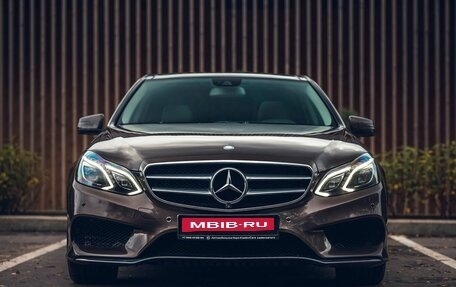 Mercedes-Benz E-Класс, 2013 год, 3 000 000 рублей, 1 фотография