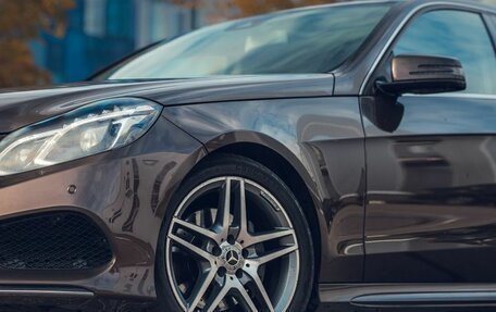 Mercedes-Benz E-Класс, 2013 год, 3 000 000 рублей, 10 фотография