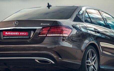 Mercedes-Benz E-Класс, 2013 год, 3 000 000 рублей, 8 фотография