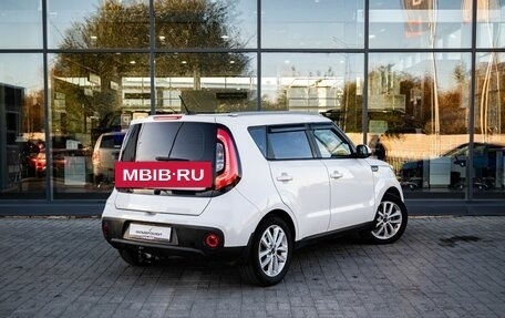 KIA Soul II рестайлинг, 2017 год, 1 350 000 рублей, 2 фотография