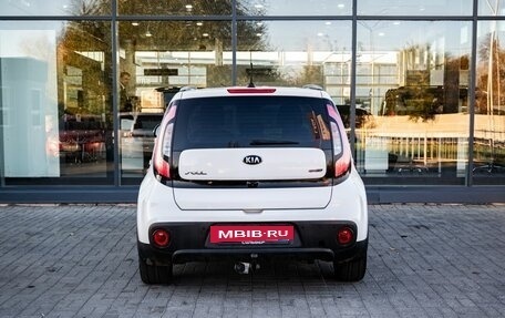 KIA Soul II рестайлинг, 2017 год, 1 350 000 рублей, 4 фотография