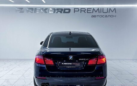 BMW 5 серия, 2013 год, 1 600 000 рублей, 28 фотография