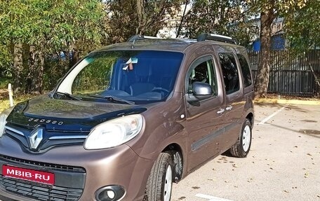 Renault Kangoo II рестайлинг, 2013 год, 700 000 рублей, 1 фотография