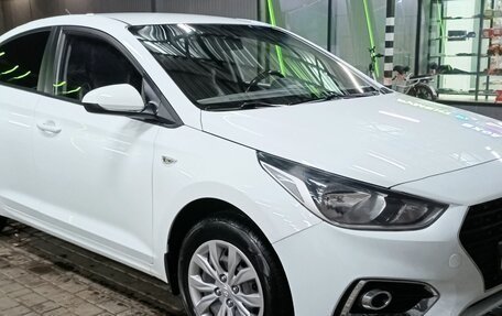 Hyundai Solaris II рестайлинг, 2018 год, 1 160 000 рублей, 2 фотография